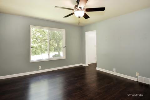 407 North Blvd, Mchenry, IL 60051 photo 2