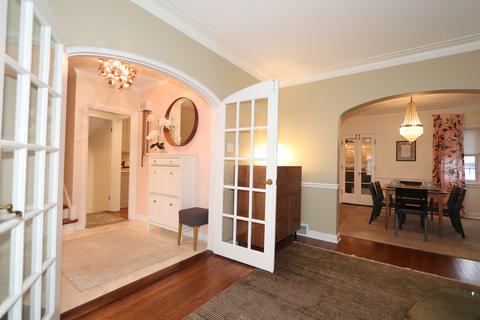 391 Downing Rd, Riverside, IL 60546 photo 4