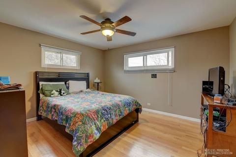 225 Kellogg Pl, Wheaton, IL 60187 photo 10