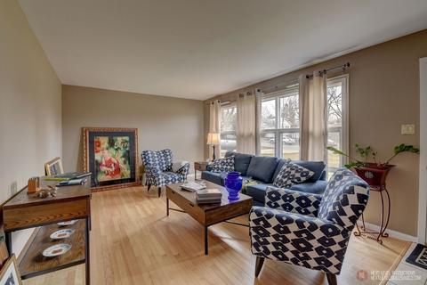 225 Kellogg Pl, Wheaton, IL 60187 photo 3