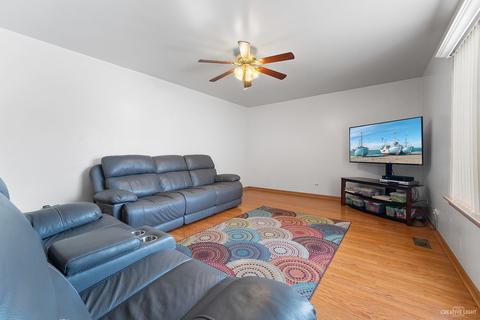 1248 Yellowpine Dr, Aurora, IL 60506 photo 7