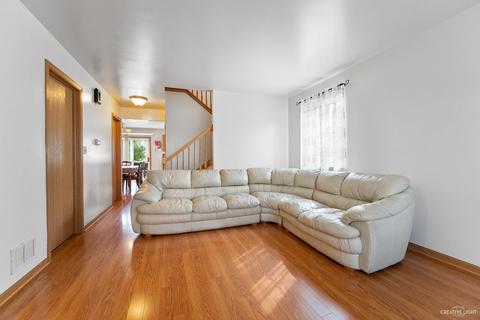 1248 Yellowpine Dr, Aurora, IL 60506 photo 4
