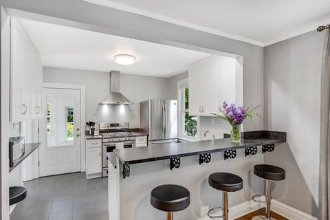 1659 E Forest Ave, Des Plaines, IL 60018 photo 7