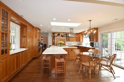 33 W981 Army Trail Rd, Wayne, IL 60184 photo 6