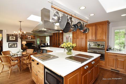 33 W981 Army Trail Rd, Wayne, IL 60184 photo 8