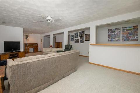 10416 Kings Ct, Roscoe, IL 61073 photo 19