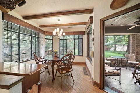555 Edgewood Pl, River Forest, IL 60305 photo 16