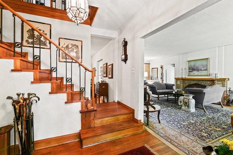 555 Edgewood Pl, River Forest, IL 60305 photo 2