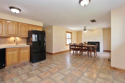 445 W 3rd St, Braidwood, IL 60408 photo 6
