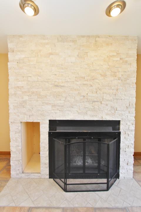 445 W 3rd St, Braidwood, IL 60408 photo 9
