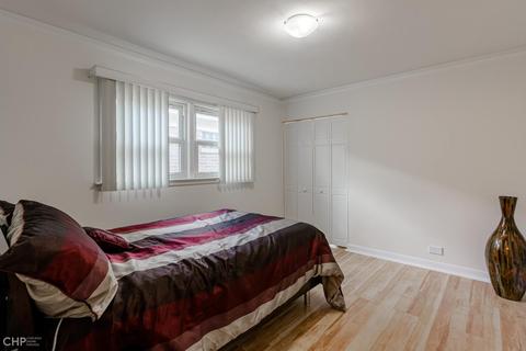 8807 S Ridgeland Ave, Chicago, IL 60617 photo 16