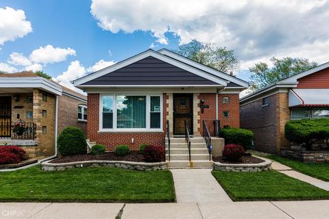 8807 S Ridgeland Ave, Chicago, IL 60617 photo 1