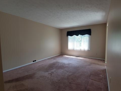 1711 King Dr #B, Normal, IL 61761 photo 3