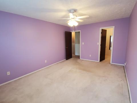 1711 King Dr #B, Normal, IL 61761 photo 14