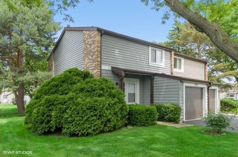 1502 Cedarwood Ln, Wheeling, IL 60090 photo 1