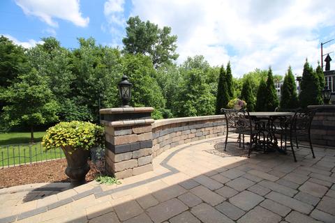 3866 Valhalla Dr, Elgin, IL 60124 photo 36