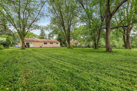 1086 Everett Ln, Des Plaines, IL 60018 photo 20