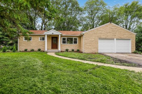 1086 Everett Ln, Des Plaines, IL 60018 photo 1