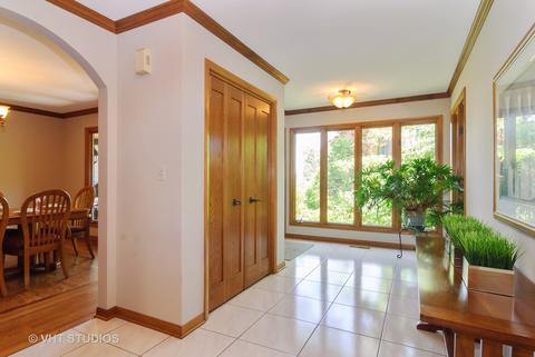 2 S370 Madison St, Wheaton, IL 60189 photo 3