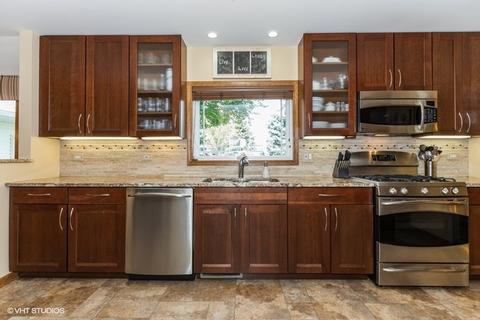 16050 S Dan Oconnell Dr, Plainfield, IL 60586 photo 8