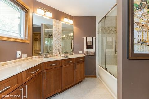 16050 S Dan Oconnell Dr, Plainfield, IL 60586 photo 14