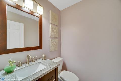 1241 Downing Ct, Wheaton, IL 60189 photo 18