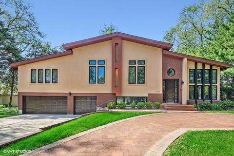 603 67th Pl, Willowbrook, IL 60527 photo 1