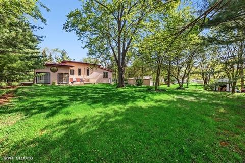 603 67th Pl, Willowbrook, IL 60527 photo 2