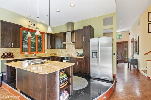603 67th Pl, Willowbrook, IL 60527 photo 8
