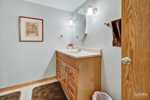 2 S240 Center Ave, Wheaton, IL 60189 photo 20