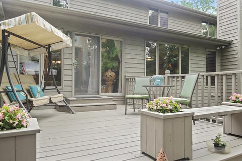 2012 S Morris Ave, Bloomington, IL 61704 photo 2
