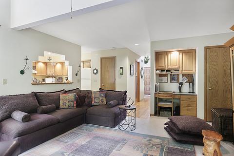 2012 S Morris Ave, Bloomington, IL 61704 photo 19