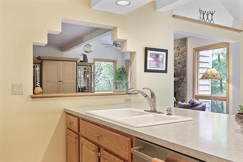 2012 S Morris Ave, Bloomington, IL 61704 photo 25