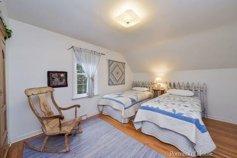 531 E Oak Ave, Wheaton, IL 60187 photo 12