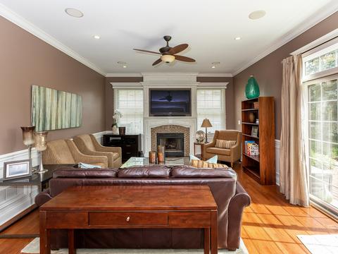857 Dedham Ln, Bartlett, IL 60103 photo 8