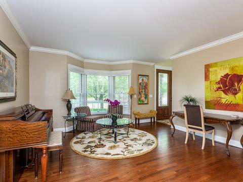 857 Dedham Ln, Bartlett, IL 60103 photo 4