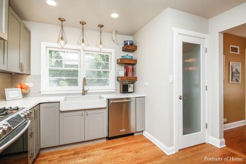 410 E Harrison Ave, Wheaton, IL 60187 photo 6