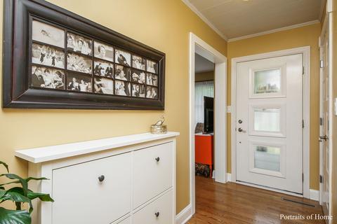 410 E Harrison Ave, Wheaton, IL 60187 photo 3