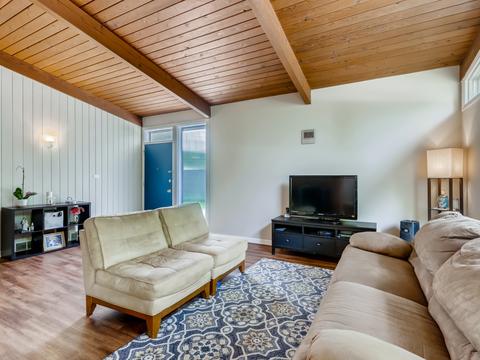 331 Radcliffe Ave, Des Plaines, IL 60016 photo 3