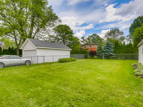 331 Radcliffe Ave, Des Plaines, IL 60016 photo 22