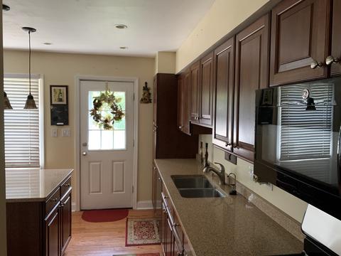 913 Valley Stream Dr, Wheeling, IL 60090 photo 6