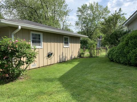 913 Valley Stream Dr, Wheeling, IL 60090 photo 16