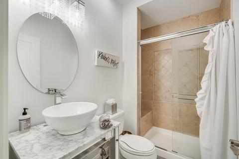 244 E Oneida Ave, Elmhurst, IL 60126 photo 32