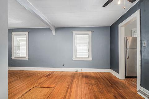 1005 E Taylor St, Bloomington, IL 61701 photo 10
