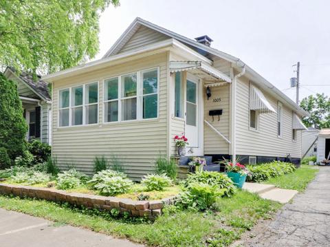 1005 E Taylor St, Bloomington, IL 61701 photo 1
