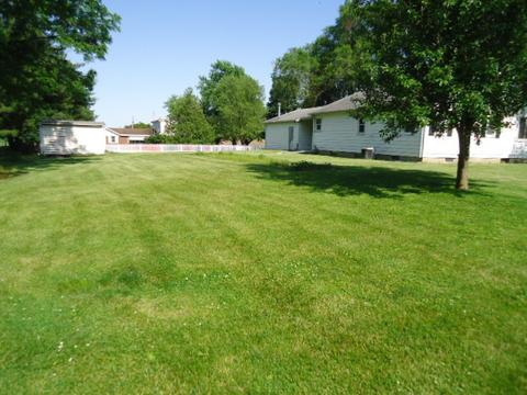 407 E Front St, Roanoke, IL 61561 photo 30