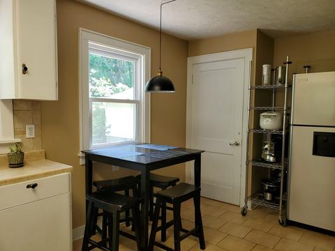 1011 E Washington St, Bloomington, IL 61701 photo 5