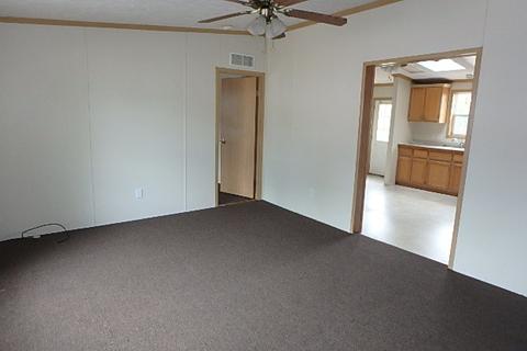 103 Neptune Cv, Lakemoor, IL 60051 photo 2