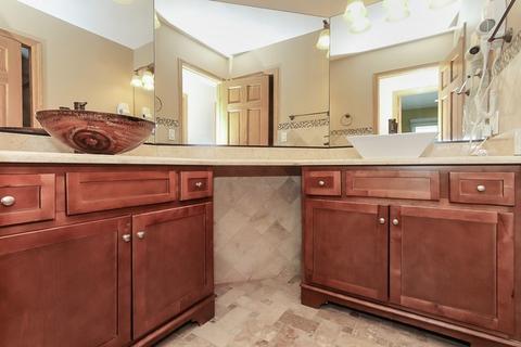 805 Seacrest Ln, Bartlett, IL 60103 photo 18