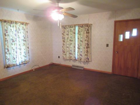 410 S Walnut St, Buda, IL 61314 photo 10